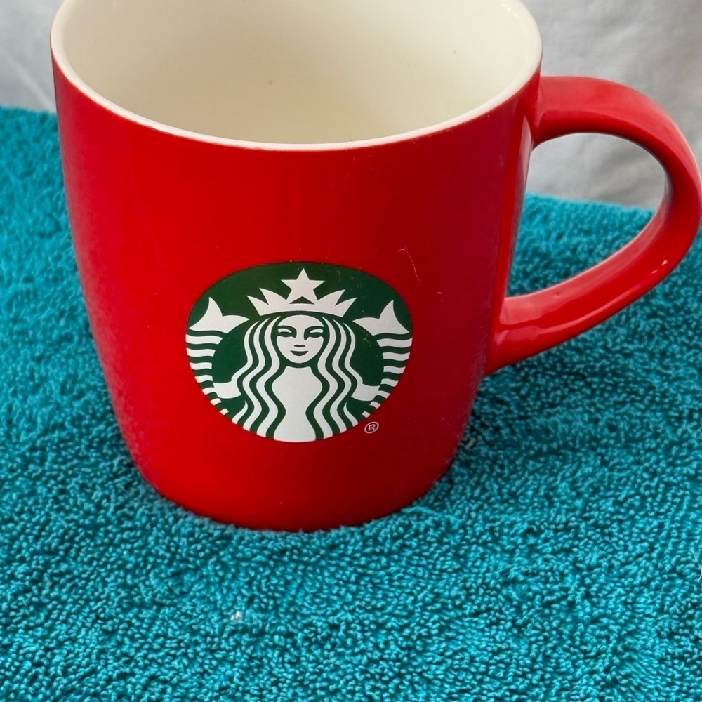 STARBUCKS Siren LOGO Solid Red w/ White Inside Ceramic Coffee Mug/Tea Cup 11oz